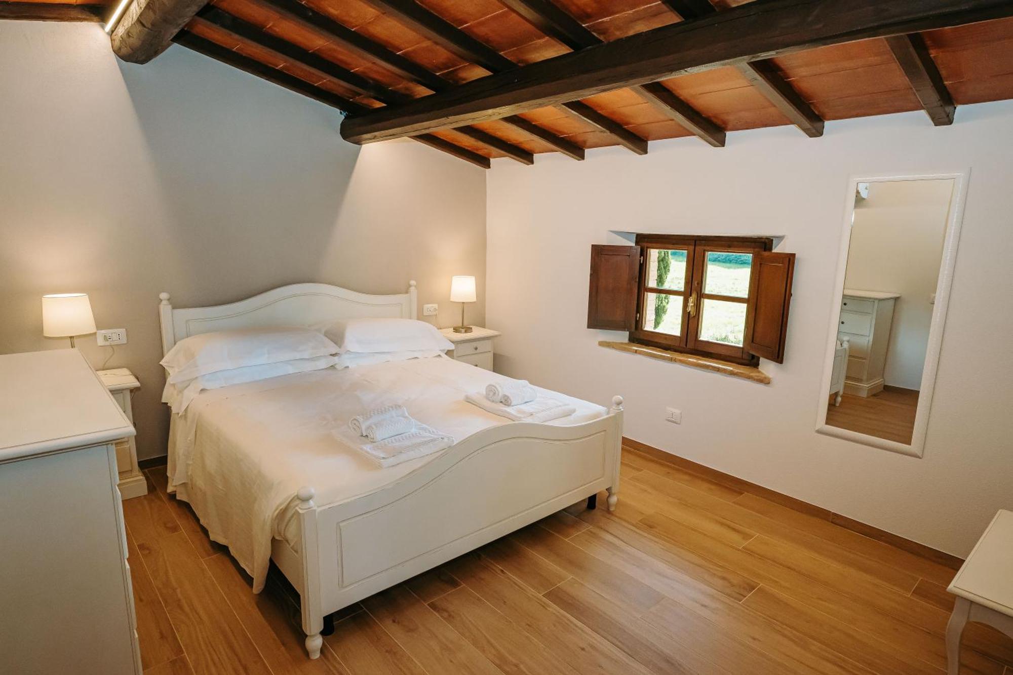 Hostal Borgo Il Poggiaccio Residenza D'Epoca Sovicille Exterior foto