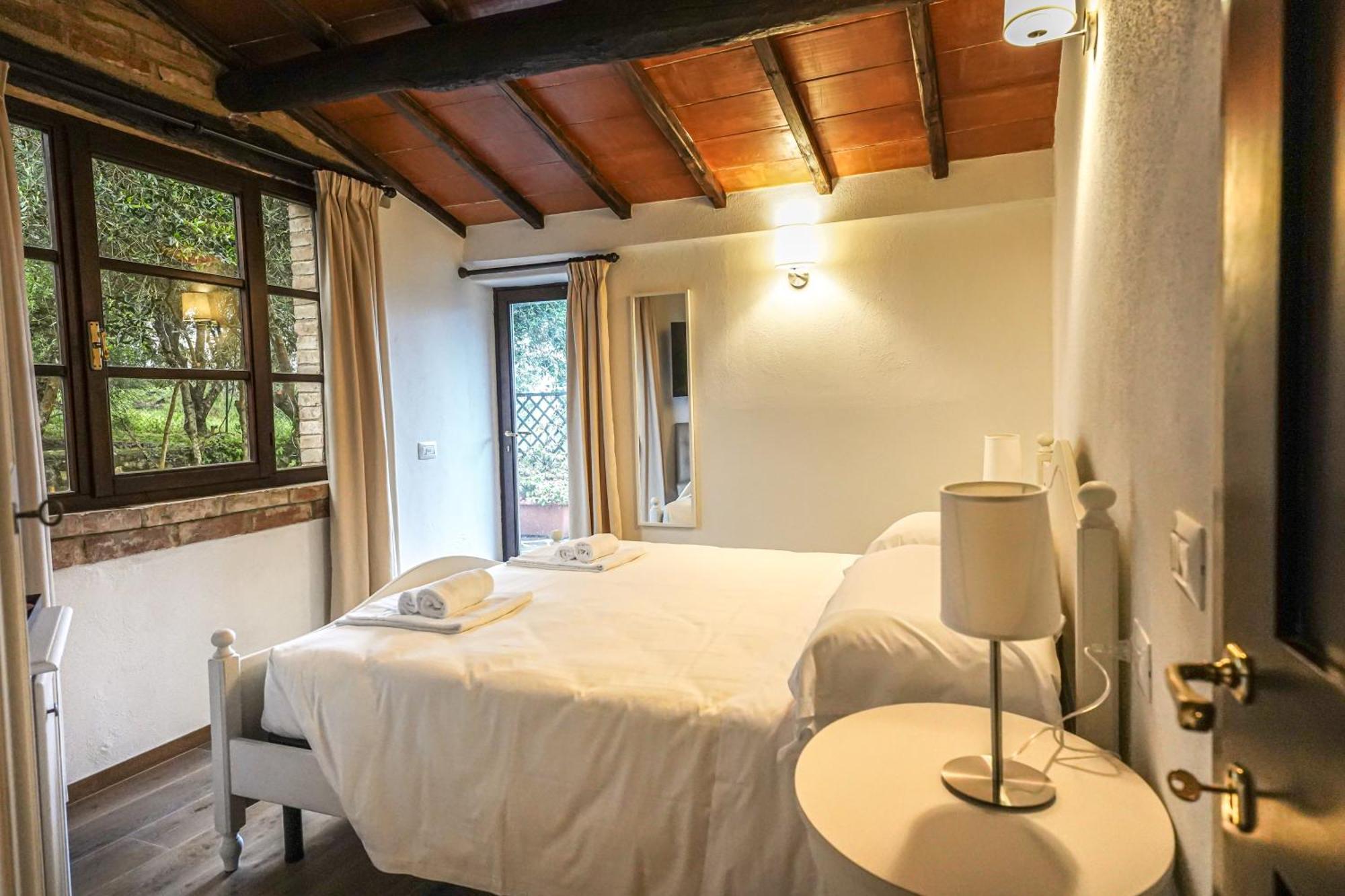 Hostal Borgo Il Poggiaccio Residenza D'Epoca Sovicille Exterior foto