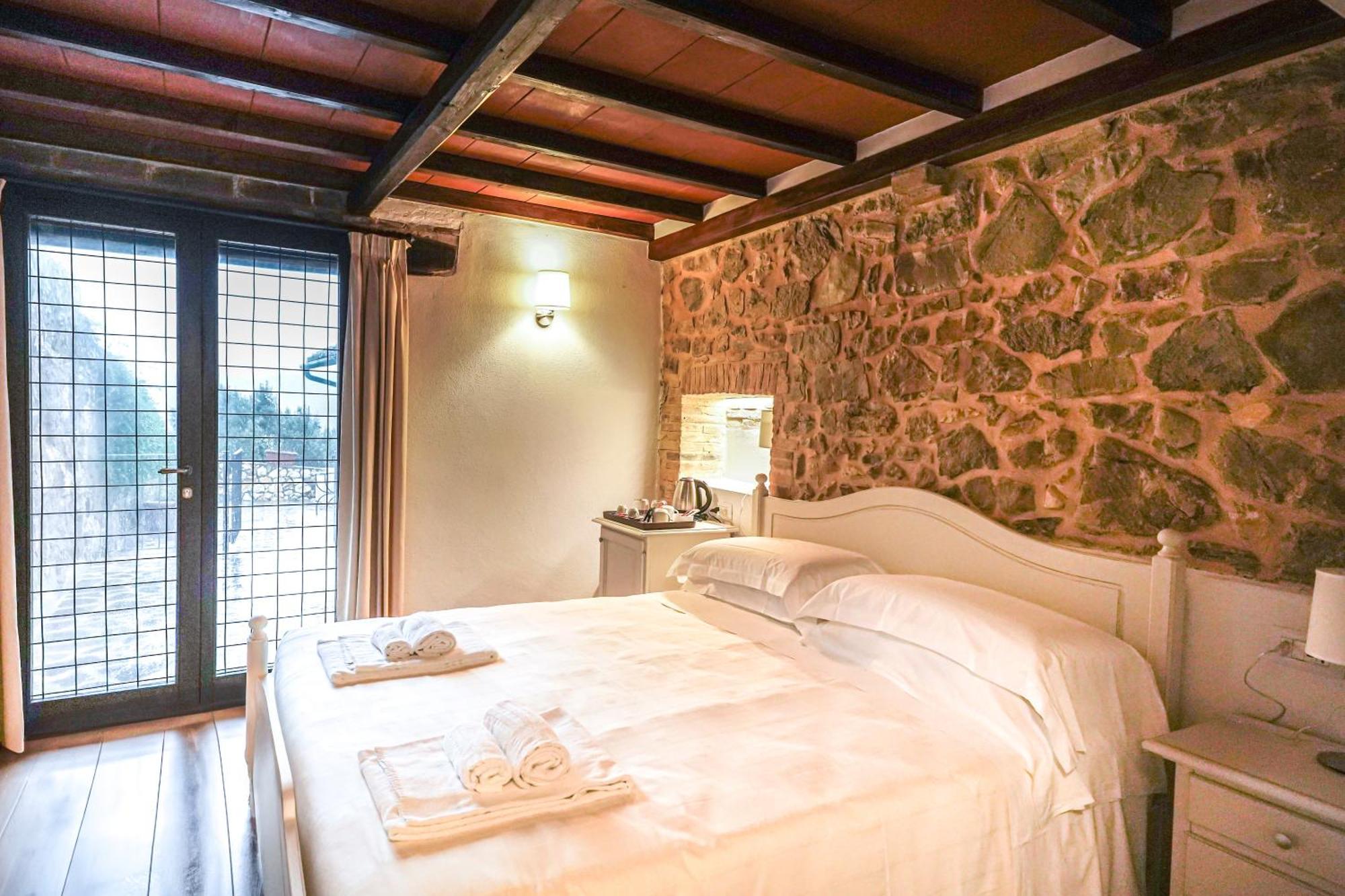 Hostal Borgo Il Poggiaccio Residenza D'Epoca Sovicille Exterior foto